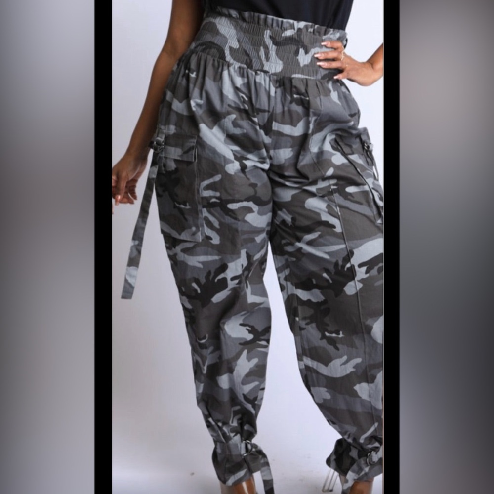 Plus Size Camo High waisted Pants. Available in black and green.
